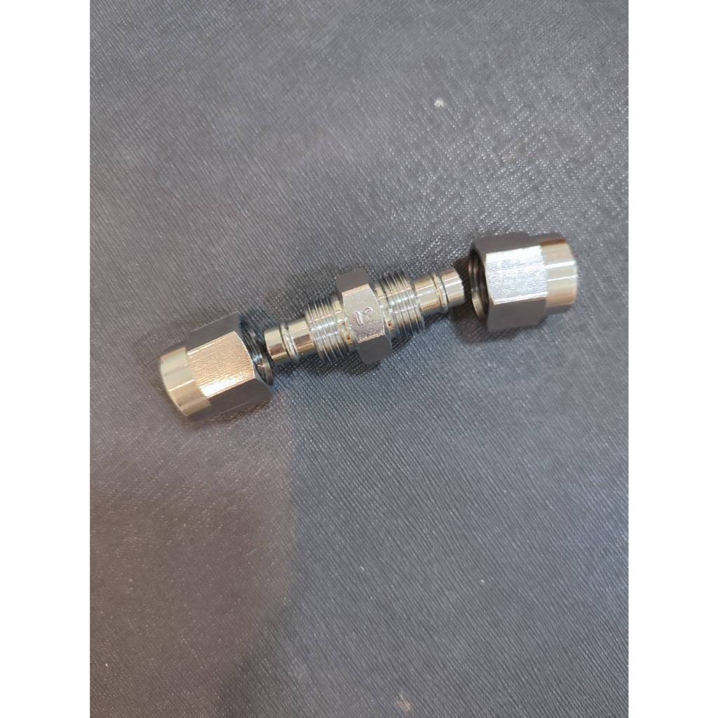 ข้อต่อเชื่อมสาย PU 8x12  MITTO แบบตรง  สาย PU 8x12 mm.  2 ด้าน