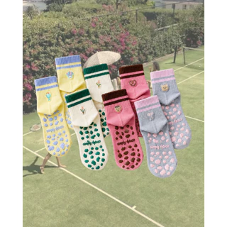 Club socks - simply.fitco ถุงเท้ากันลื่น ถุงเท้าโยคะ ถุงเท้าพิลาทิส