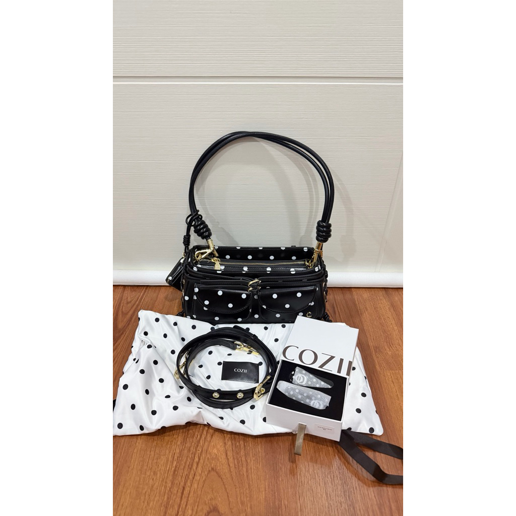 Cozii bag polkadot black