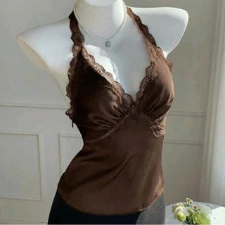 พร้อม​ส่ง​ 🍒🌈​ เสื้อ​คล้อง​คอ​ แต่งลูกไม้​ คอวี​ เข้ารูป​ ผูกคอ​ เปิด​หลัง​ สี​เขียว​