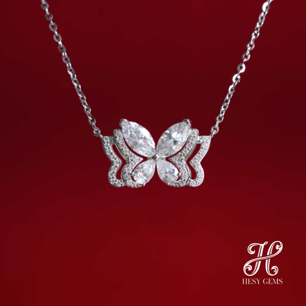 จี้ Moissanite fancy 10ct ผีเสื้อ พร้อมสร้อย 10 ct Fancy Cut Moissanite Butterfly Pendant, Including