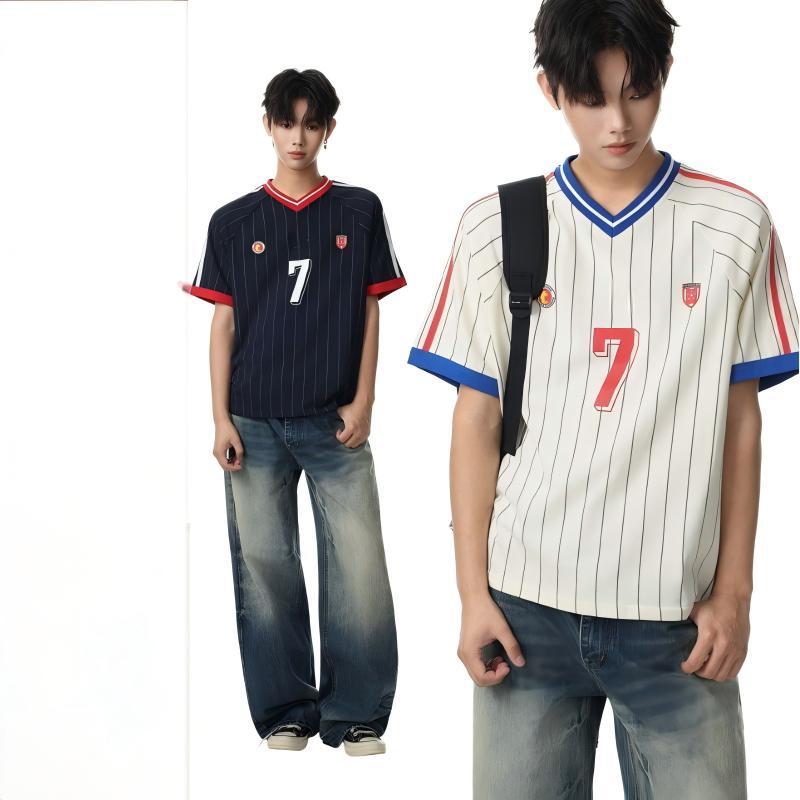 เสื้อฟุตบอล Premium Jersey เสื้อกีฬา สำหรับชายหญิง รุ่นใหม่ เสื้อฟุตบอลคอวี Jersey สำหรับชายหญิง ใส่สบาย