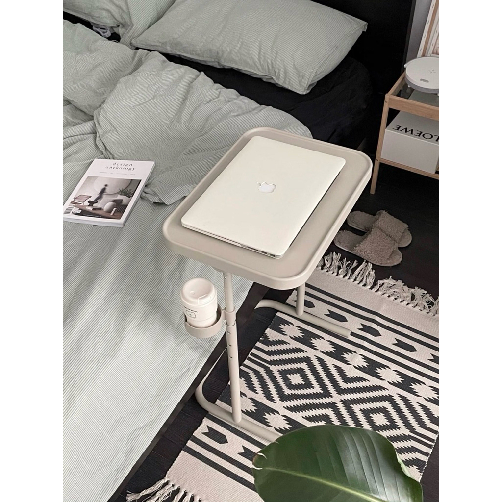 โต๊ะวางแล็ปท็อป IKEA
