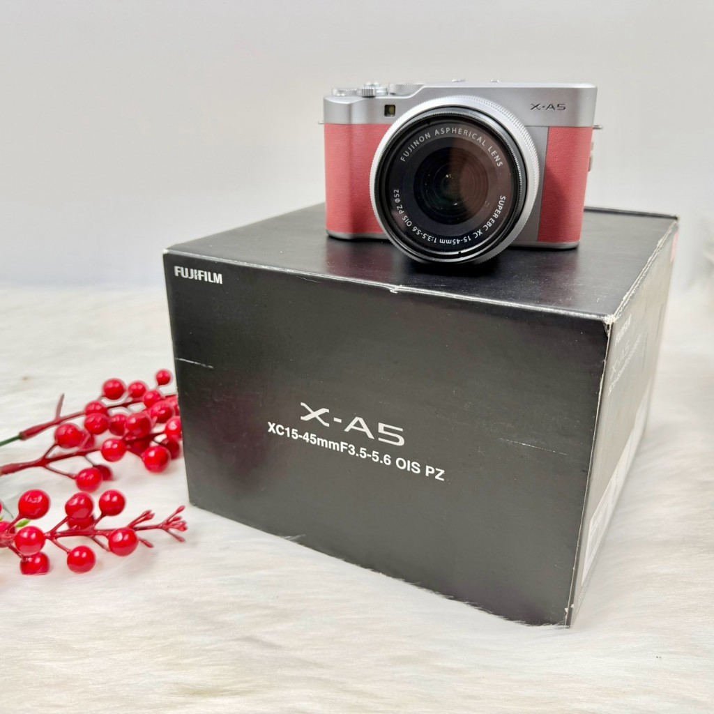 กล้อง fujifilm X-A5 พร้อมเลนส์ XC 15-45mm