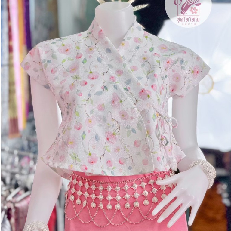 เสื้อเจ้านางลวดลายดอกไม้ ป้ายผูกโบว์ เสื้อพื้นเมือง ล้านนา ไทใหญ่