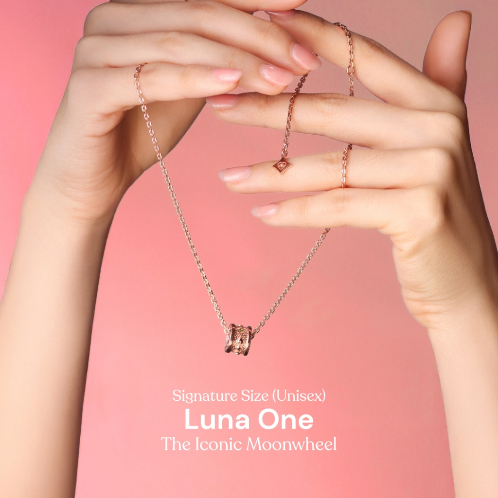 LUCYSUMMER قلادة عجلة LUNA بحجر كريم للجنسين — صورة 7