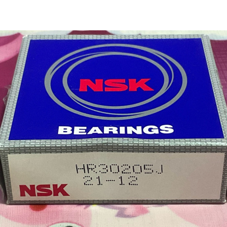 30305 J NSK Single row taper roller bearing 25 x 62 x 18.25 mm. HR30305J
