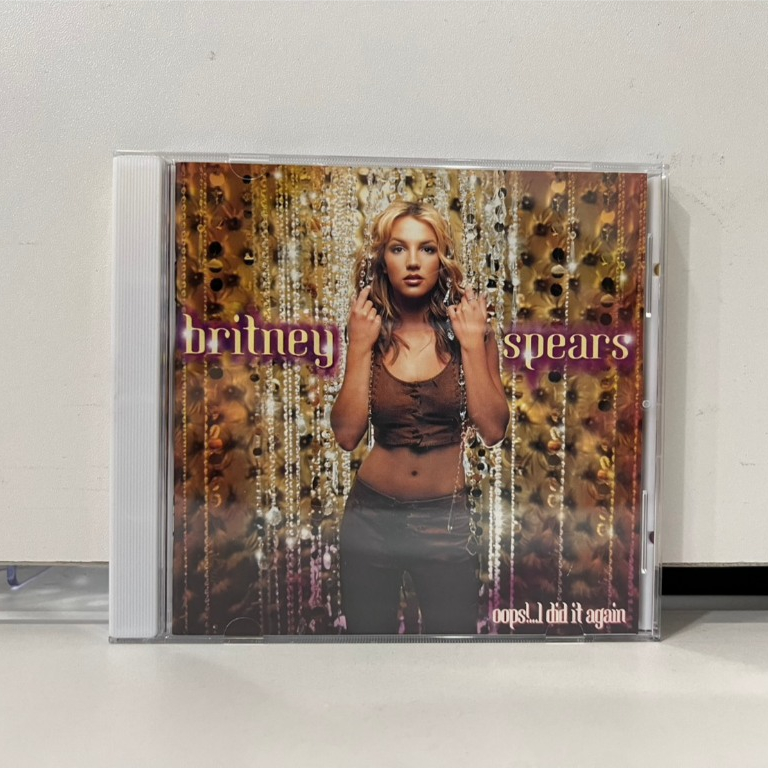 1 CD MUSIC ซีดีเพลงสากล britney spears  oops!...  I did it again (L2B89)