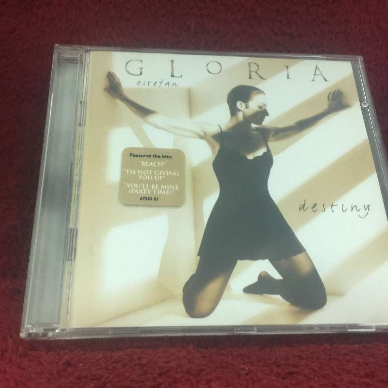 CD  Gloria Estefan – Destiny สภาพตามรูปปก ZA367-8