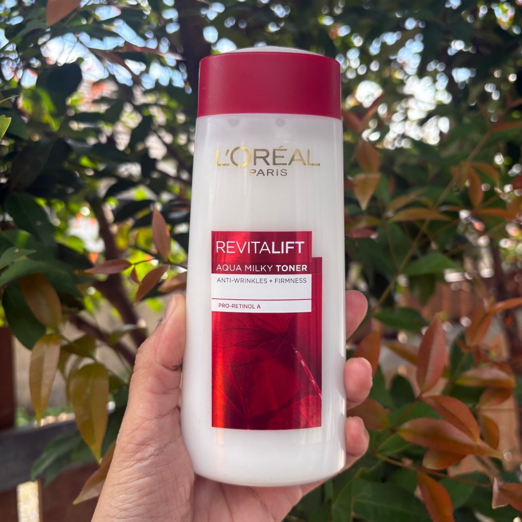 L'OREAL PARIS Revitalift Anti-Aging + Firming Aqua Milky Toner 200 ml.