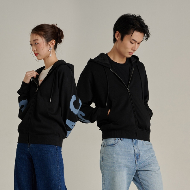 Mc JEANS (แม็คยีนส์) เสื้อกันหนาว Unisex เสื้อกันหนาวมีฮู้ด ทรงเรกูลาร์ Regular Fit Hoodies มีให้เลือก 3 สี MJHP275