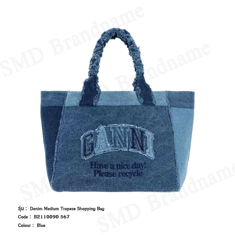 Ganni กระเป๋าถือ รุ่น Denim Medium Trapeze Shopping Bag Code: B2110090 567
