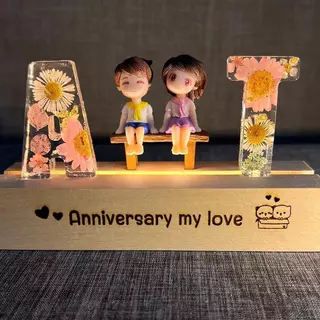 โคมไฟตัวอักษร ตุ๊กตา ฟรีการ์ด ฟรีกล่องของขวัญ ผูกโบว์ ฟรีสลักฐาน *ไม่สามารถเลือกสีได้ **กรณีสลักระบุข้อความก่อนสั่งซื้อ