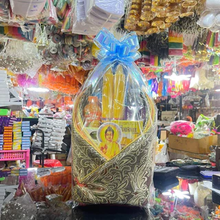 สังฆทานอาสนะหลุยส์ สังฆทานผ้าอาบน้ำฝน สังฆทานเทียน สังฆทานไหว้พระ (ดูรายละเอียดหรือรูปภาพเพิ่มเติมตรงคำอธิบายได้เลยค่ะ)