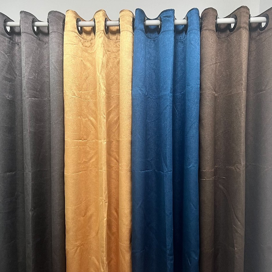 แนะนำ ผ้าม่าน ผ้าม่าน ม่าน อัดลาย กันแสงUV สามารถกันแสงได้ 80-90% มีความสวยเก๋ และทันสมัย เนื้อหนาและนุ่ม ราคาพิเศษ มีเก็บเงินปลายทาง