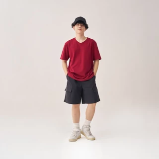 เสื้อไม่ร้อน คอวี Mynds รุ่น Regular Smart T-Shirt ผ้า Dry Tech ที่สุดแห่งความใส่สบาย ระบายอากาศดี Unisex สีแดงเลือดหมู
