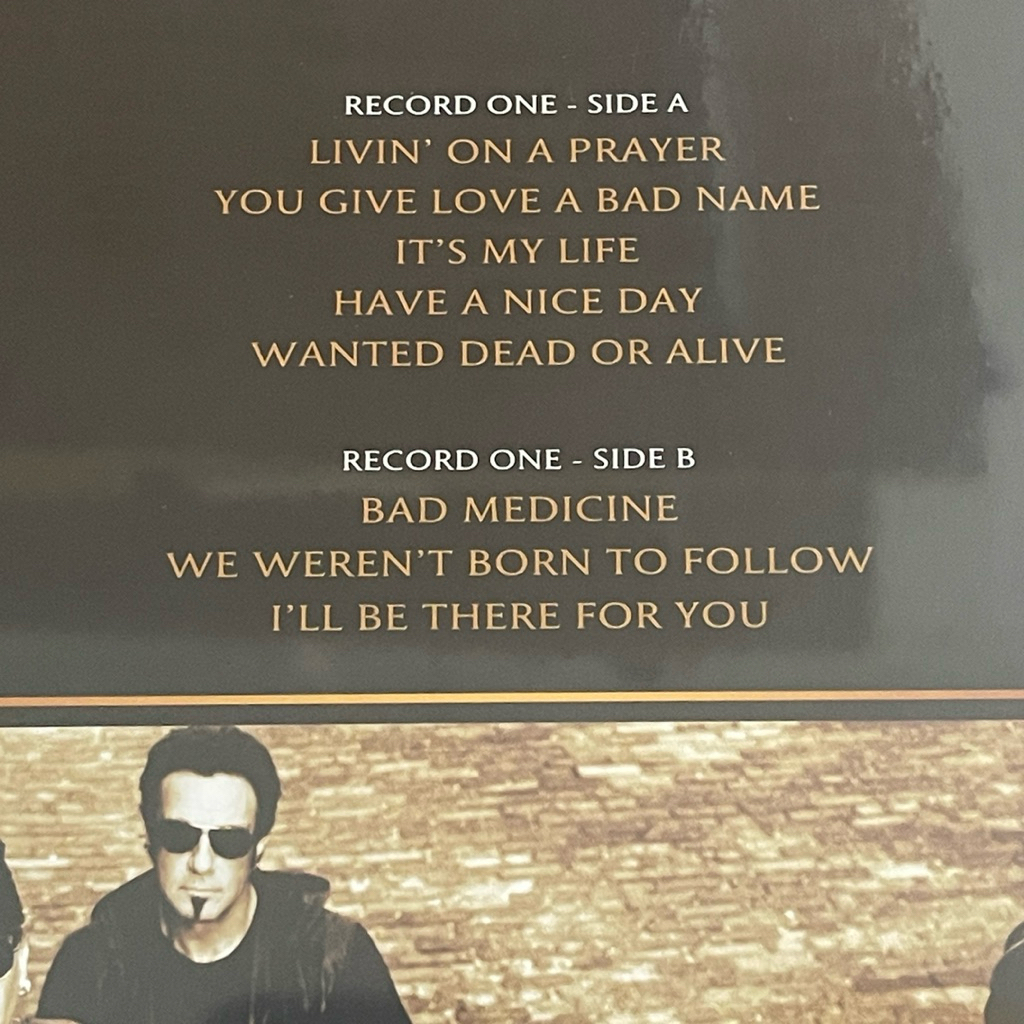 (Pre Order⚡️) แผ่นสียง Bon Jovi Greatest Hits 2 x Vinyl, Black,LP, Compilation,EU มือหนึ่ง ซีล - รูปที่ 3