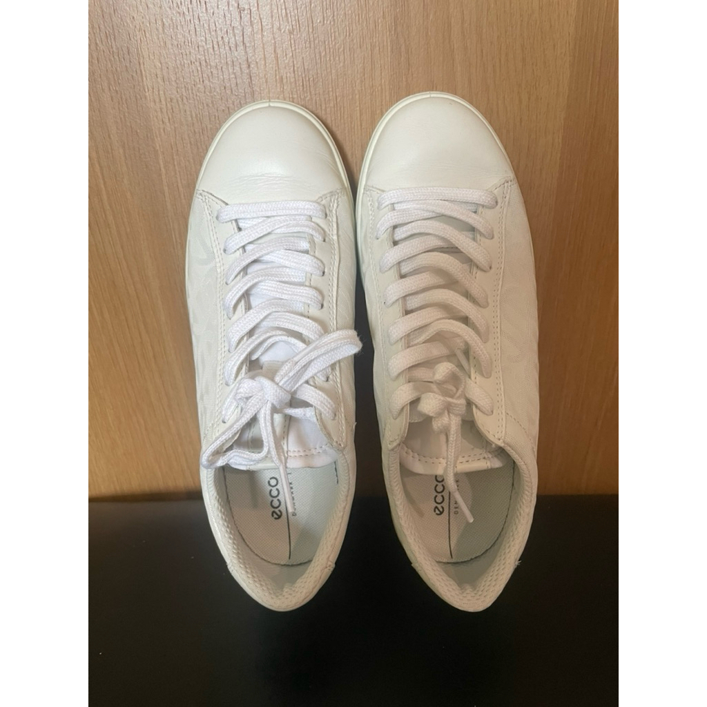 ECCO Women’s Sneakers – White