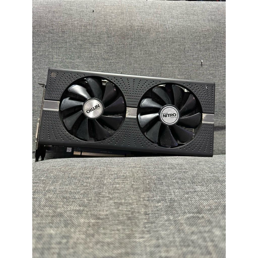 SAPPHIRE NITRO+ RX 570 8GD5 (มือสอง)
