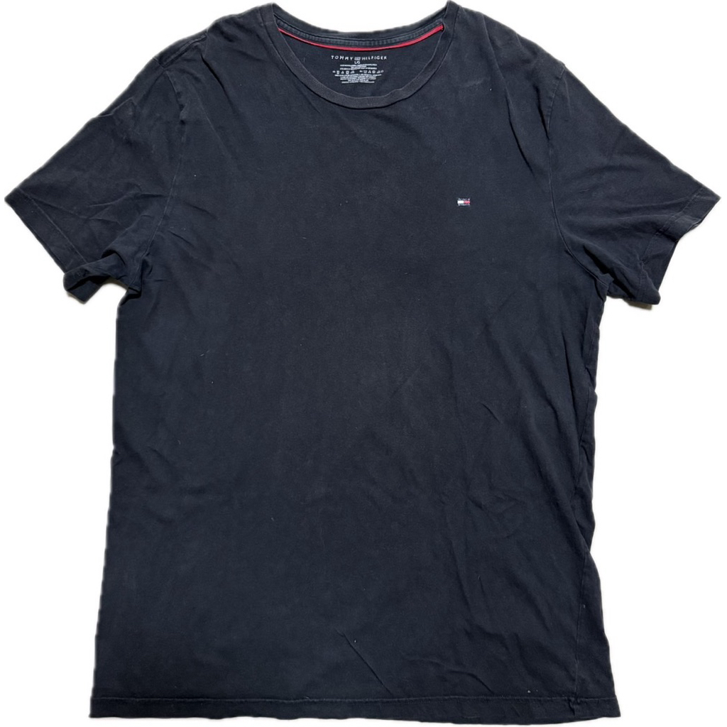 เสื้อคอกลมมือสอง Tommy