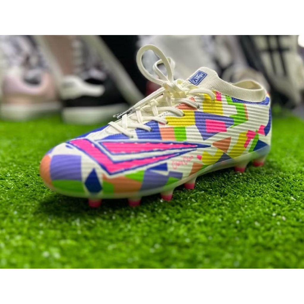 สตั๊ด Wingz Mugen Crazy Crush (New Color 2025) สีขาว แท้