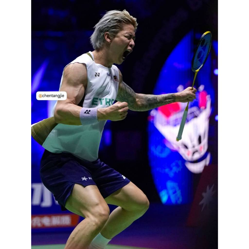 (โค้ดJP / TH Yonex Nanoflare 1000z 4u / 3u TH/JP สภาพดี ไม่มีรอย แพคดี ส่งไวมาก