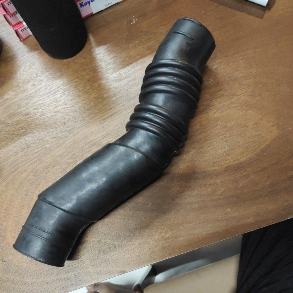 ท่ออากาศ, ไส้กรองอากาศ Nissan Big-M BDI (เครื่องยนต์ BD25 ฝาแดง)