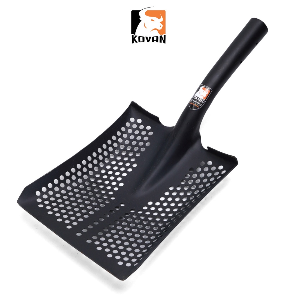 KOVAN พลั่วเหล็กเจาะรู ขนาด 9 นิ้ว ร่อนพืช ร่อนทราย เหล็กเผาชุบแข็งอย่างดี แข็งแรง ทนทาน