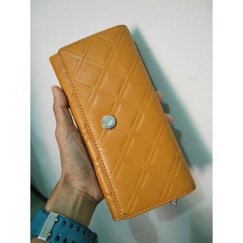 กระเป๋าตังค์ Valentino Michelle..