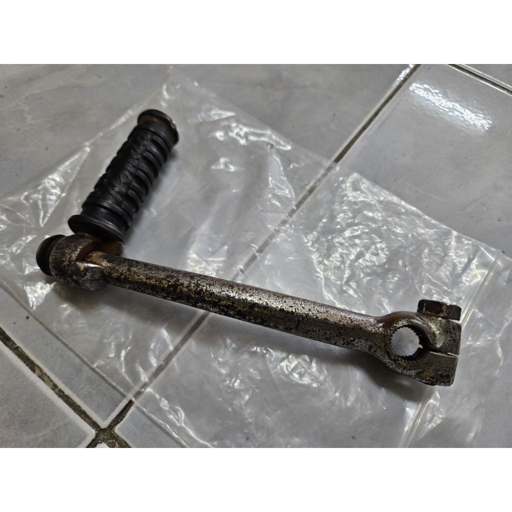 คันสตาร์ท แท้ มือสอง เก่าญี่ปุ่น Honda Benly 125 150 C92 C95