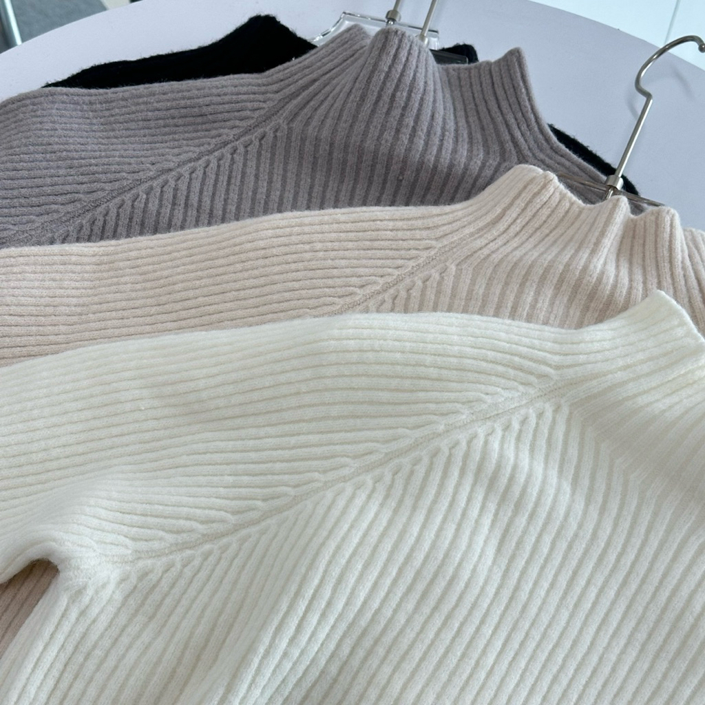 [umore.made] 🎀 Almond wool knit dress เดรสไหมพรมสั้น คอปีน ทอหนา ผ้านุ่ม อุ่นไม่คัน ทรงสวย - รูปที่ 5