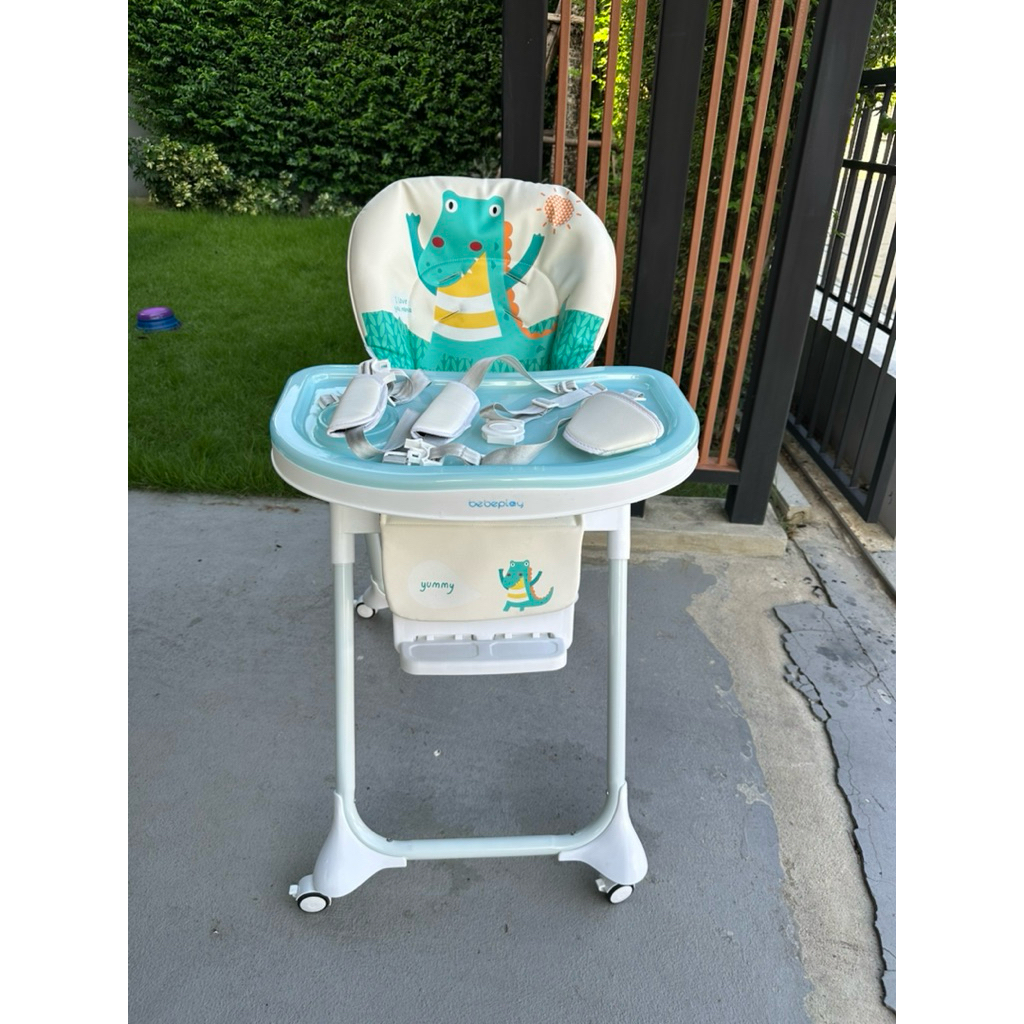 Bebeplay High chair เก้าอี้ทานข้าวเด็ก มีล้อ ปรับระดับได้