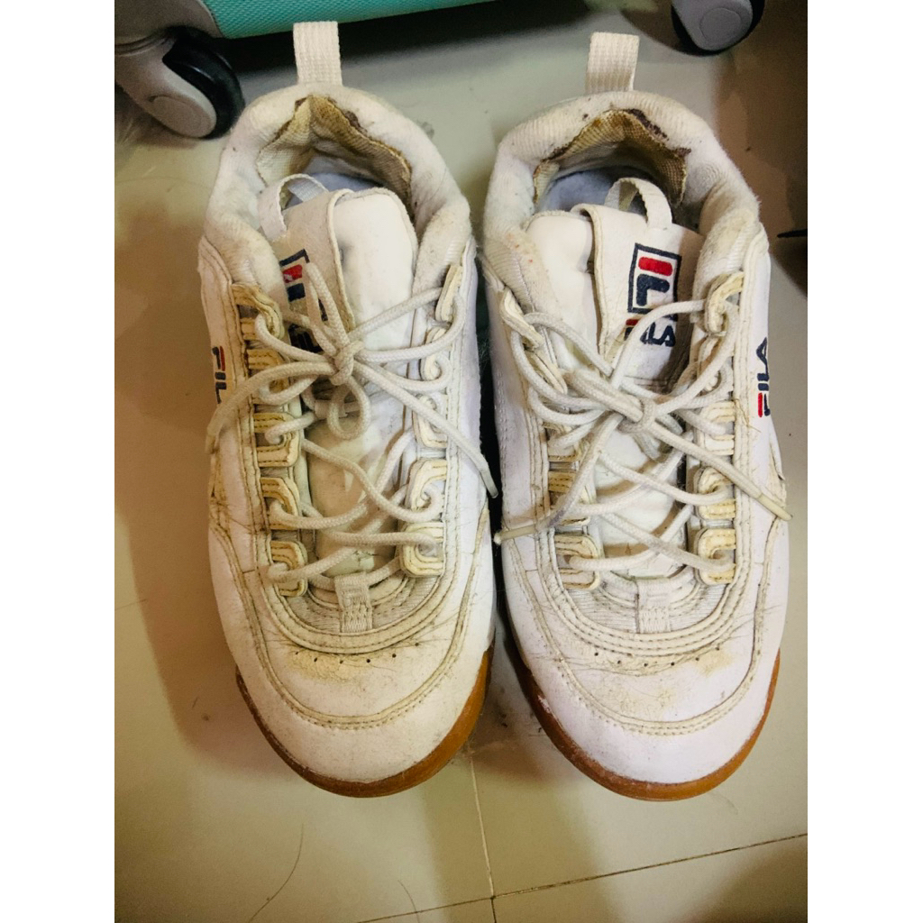 รองเท้าผ้าใบผู้หญิงFilaแท้100%z.40