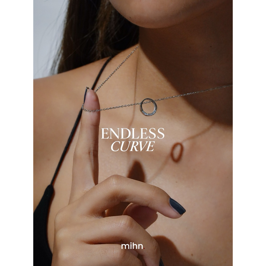 mihn. - สร้อยวงกลมเพชร Gem Curve Necklace ไม่ลอกดำ