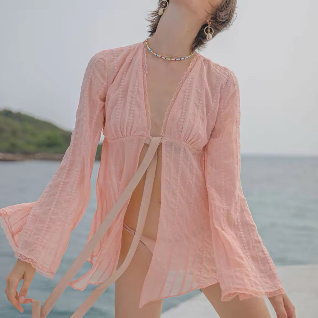 Mitr Audrey's Sister Blouse เสื้อลูกไม้ซีทรู สีpink size M