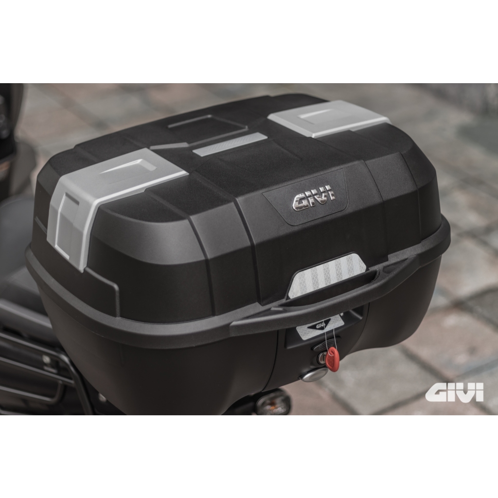 กล่องหลัง GIVI B45NM ขนาด 45ลิตร ----- กล่องสำหรับมอเตอร์ไซค์