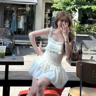 𝐀𝐬𝐭𝐞𝐫 𝐝𝐫𝐞𝐬𝐬 ชุดมินิเดรสผ้าดับบี้เอวสม็อครอบตัวทั้งข้างหน้า ข้างหลังแต่งลูกไม้ ผ้าดับบี้ใส่สบาย กระโปรงพองสวยสาวfreesize
