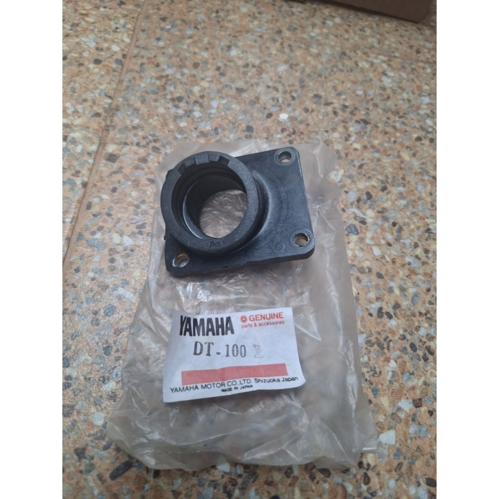 ยางคอหลีดสวมปากคาร์บูเตอร์ใส่ Yamaha DT100-DT100A-DT100B-DT100C-DT100X ของใหม่งานเก่าเก็บสภาพสวยๆพร้