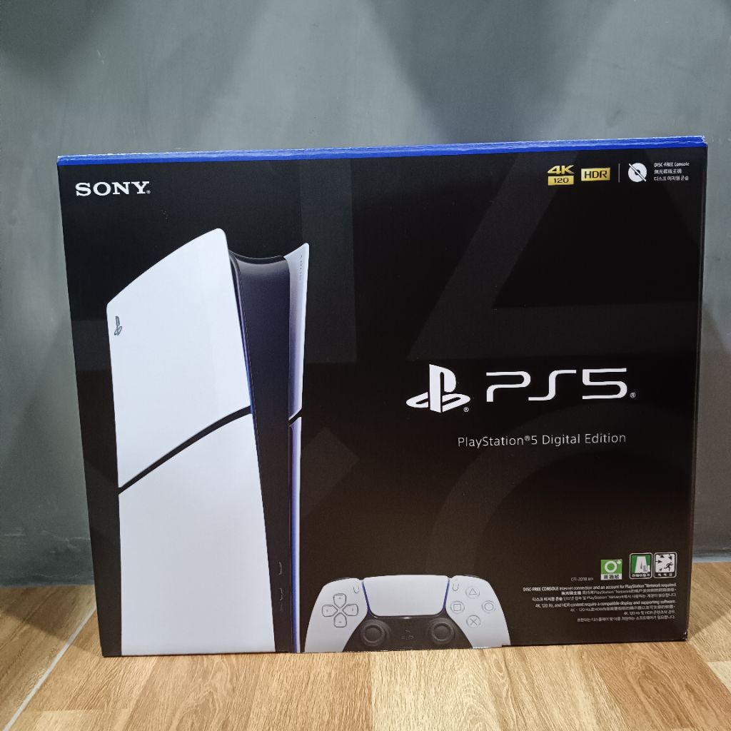 PlayStation 5: เครื่องเกมคอนโซล PS5 | มือสอง