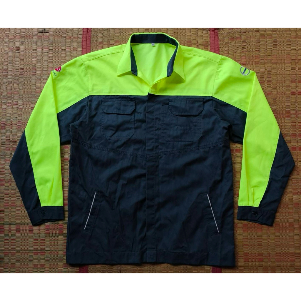 เสื้อแขนยาว  UD Trucks