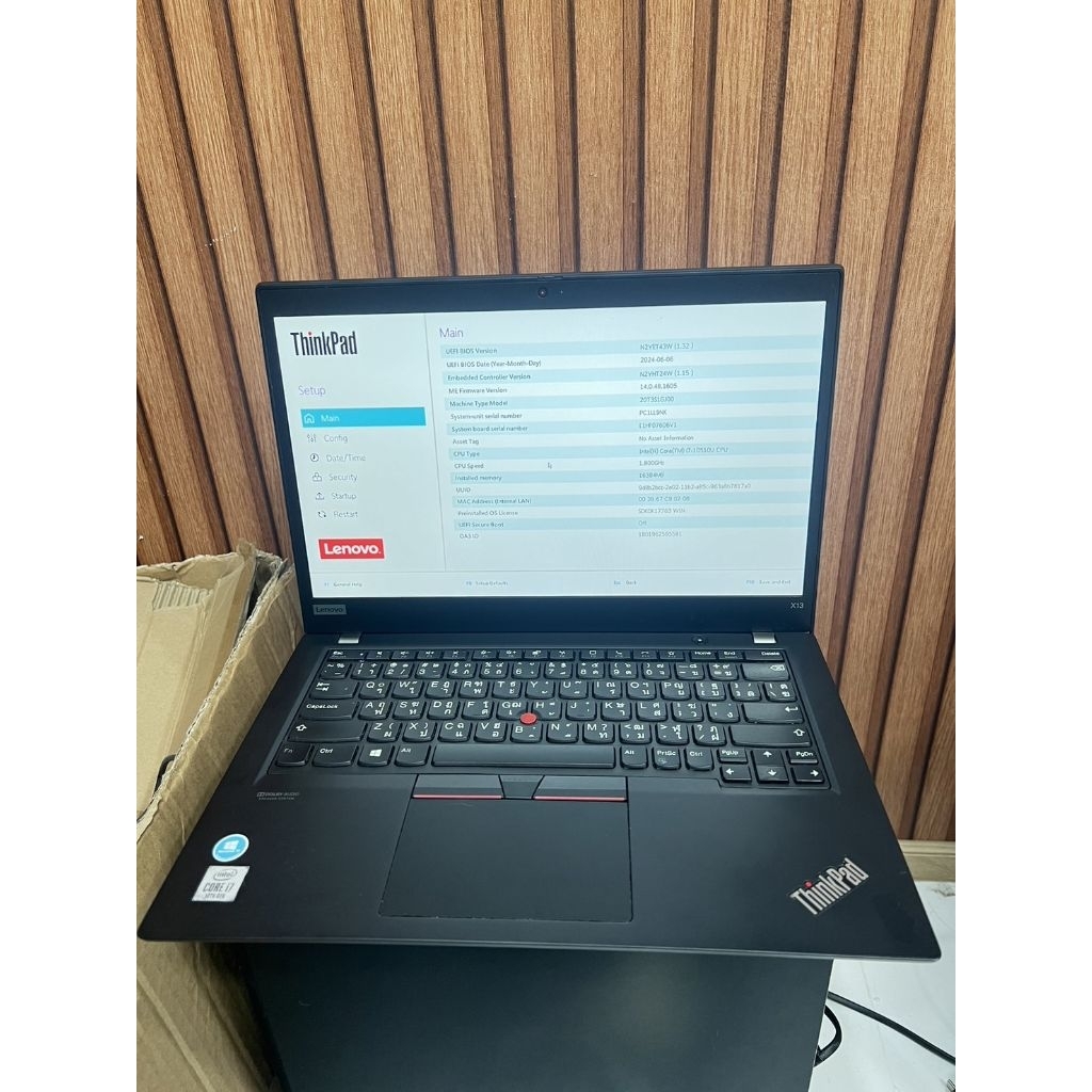 Lenovo Thinkpad X13 i7gen10 มีประกันศูนย์