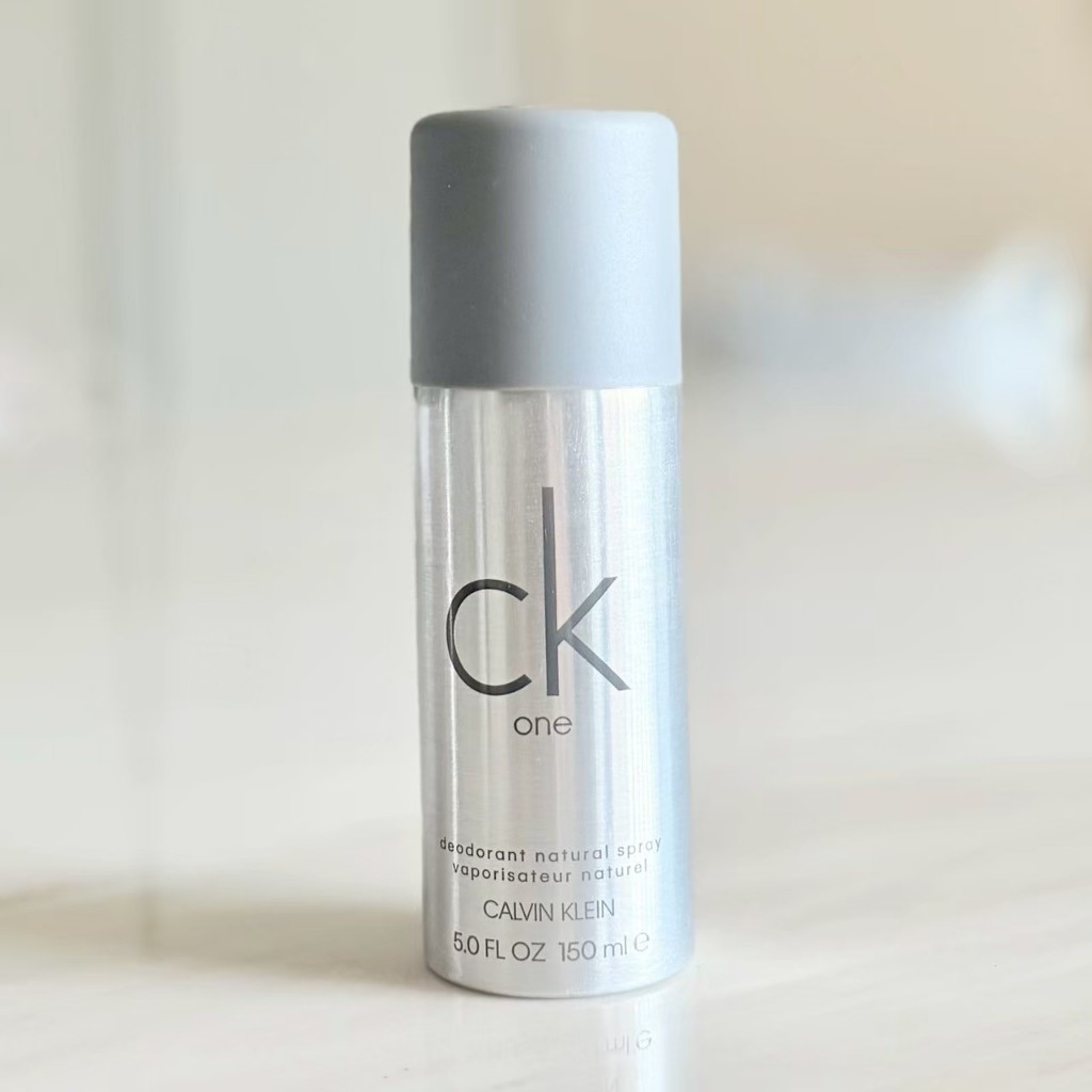 One Deodorant Natural Spray 150mL สเปรย์ระงับกลิ่นกายที่มีกลิ่นหอมอ่อนๆ
