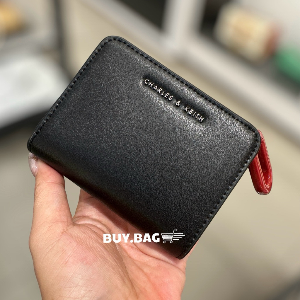CHARLES & KEITH (ใช้โค้ดลด30% ) CK6-10770449  size.XS กระเป๋าสตางค์ใบสั้น