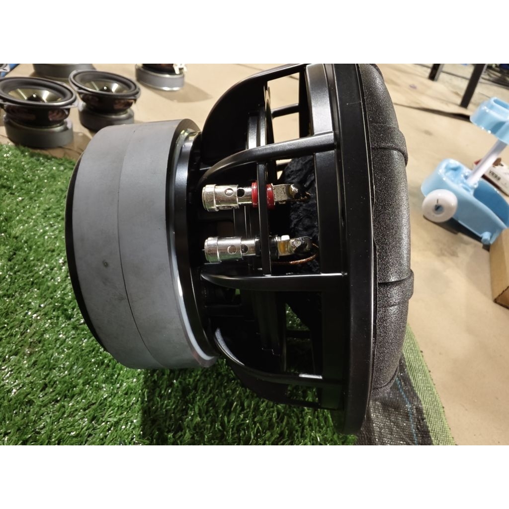 ดอกลำโพง ดอกซับ DM 8 นิ้ว DM 800B แม่เหล็ก 140 * 20 * 2 ชั้นโครงหล่อสวยงามแข็งแรงทนทาน