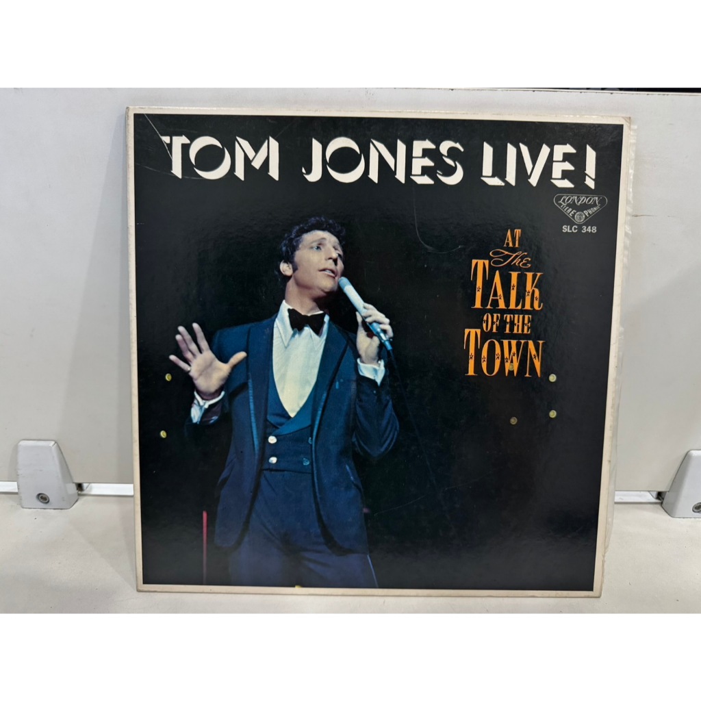 1LP Vinyl Records แผ่นเสียงไวนิล  TOM JONES LIVE!    (J12C139)