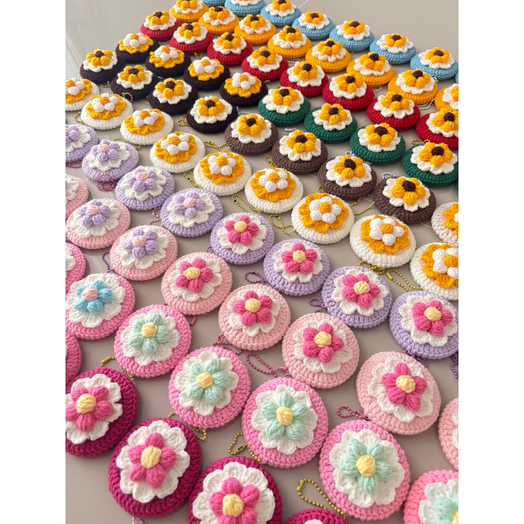 Jiwjiew I พวงกุญแจกระจกพกพา พวงกุญแจดอกไม้ 2 ชั้น