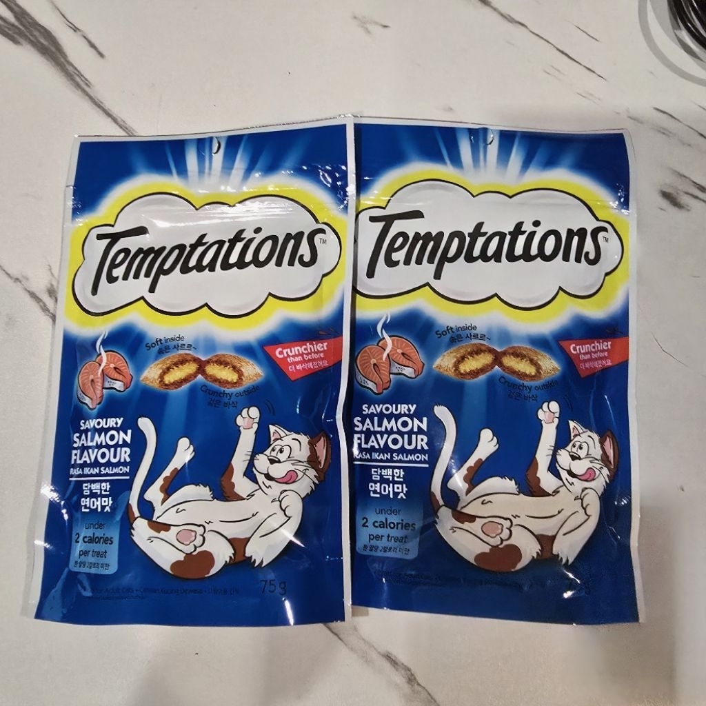 📌[ขายปลีก]ขนมแมวชนิดเม็ดTemptations รสเซเวอรี่แซลมอน