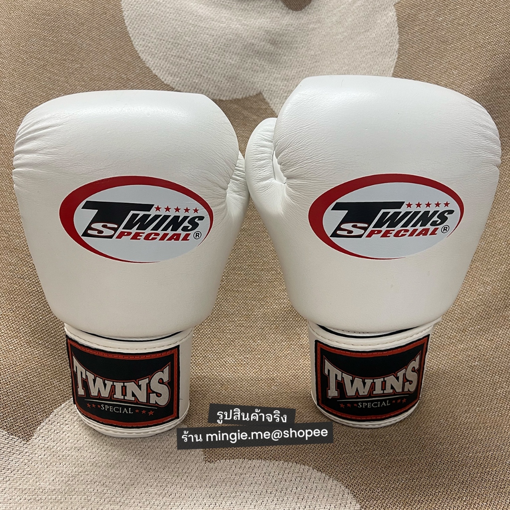 Used ส่งต่อ 💨 Twins Special - นวมชกมวย หนังแท้ 10 oz. (สี White) 🥊
