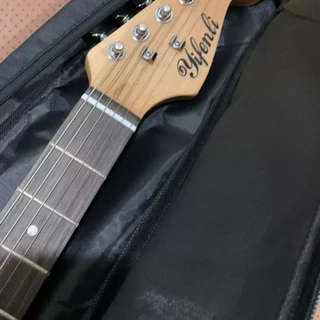 กระเป๋ากีตาร์ไฟฟ้า(Electric Guitar Bag) บุฟองน้ำ ผ้า Oxford สำหรับกีต้าร์ไฟฟ้านะคะ