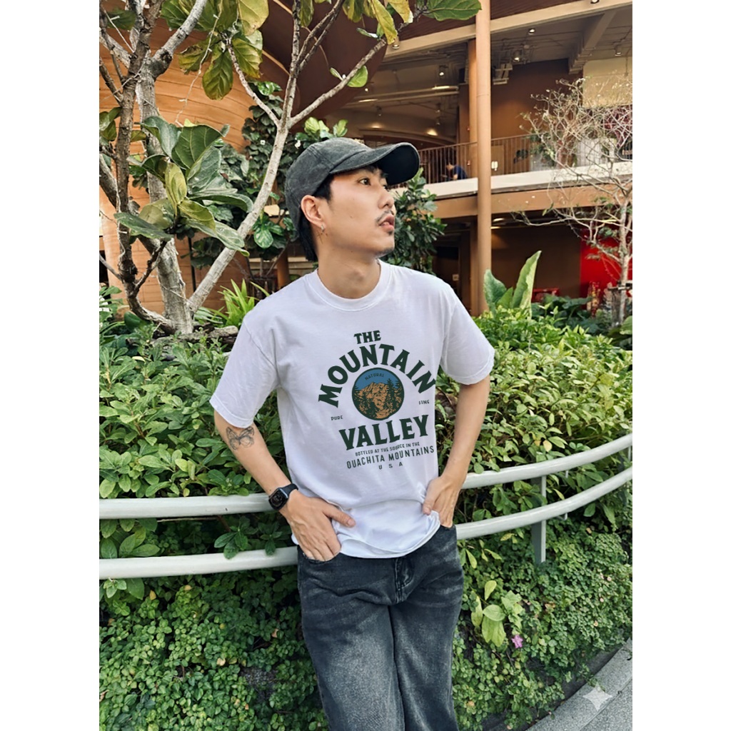 Vintage Factory เสื้อยืด THE MOUNTAIN - ผ้า Cotton100% (พร้อมส่ง)